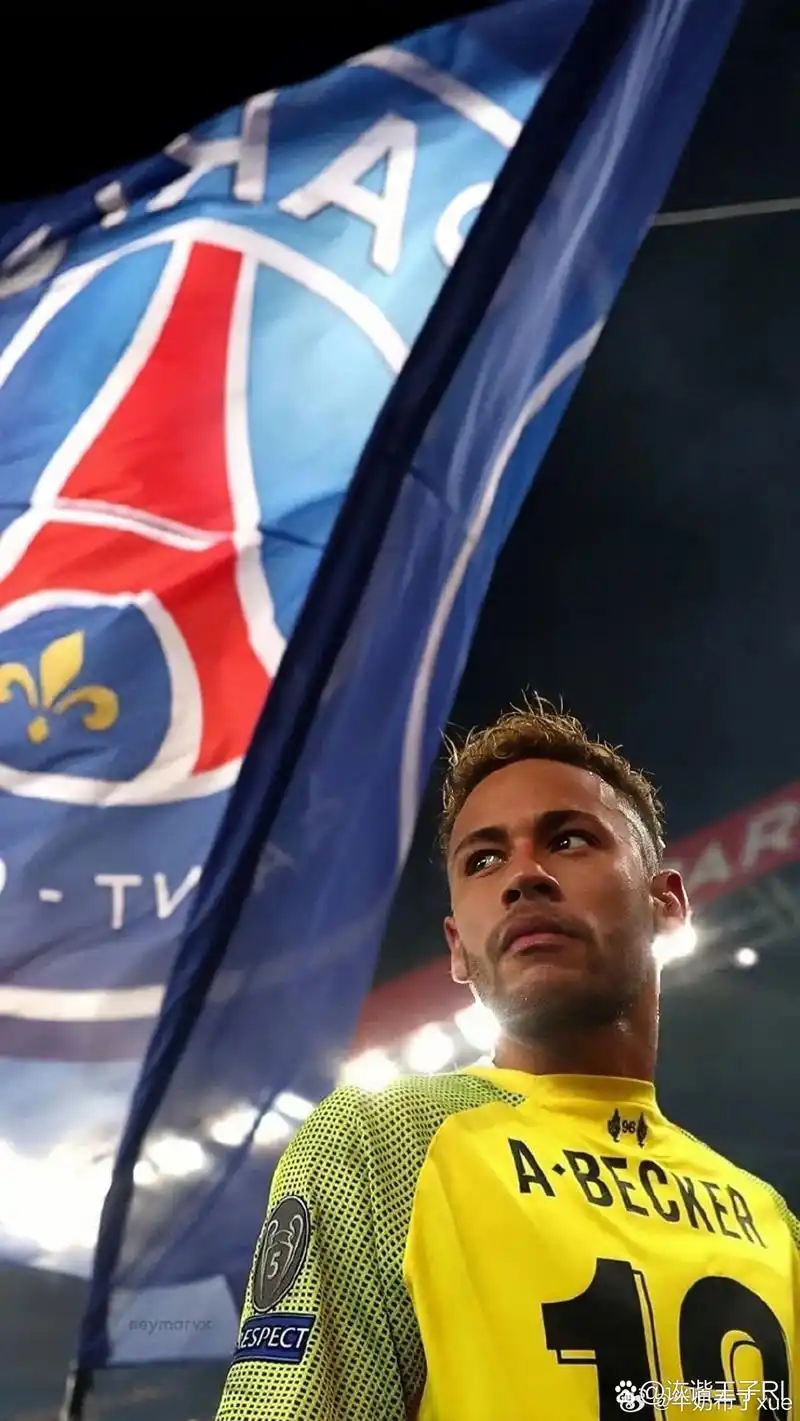 足球运动员 足球运动员